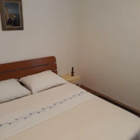 Banjol744 Apartamento *