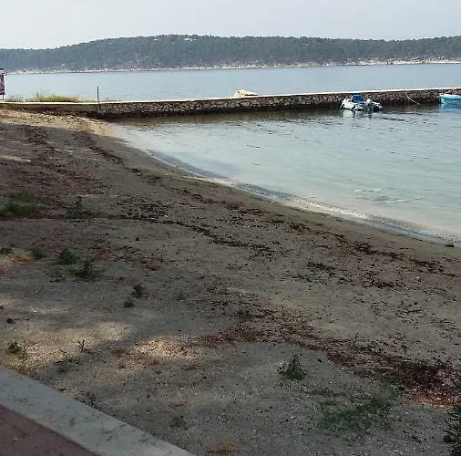 Lägenhet Banjol744 *